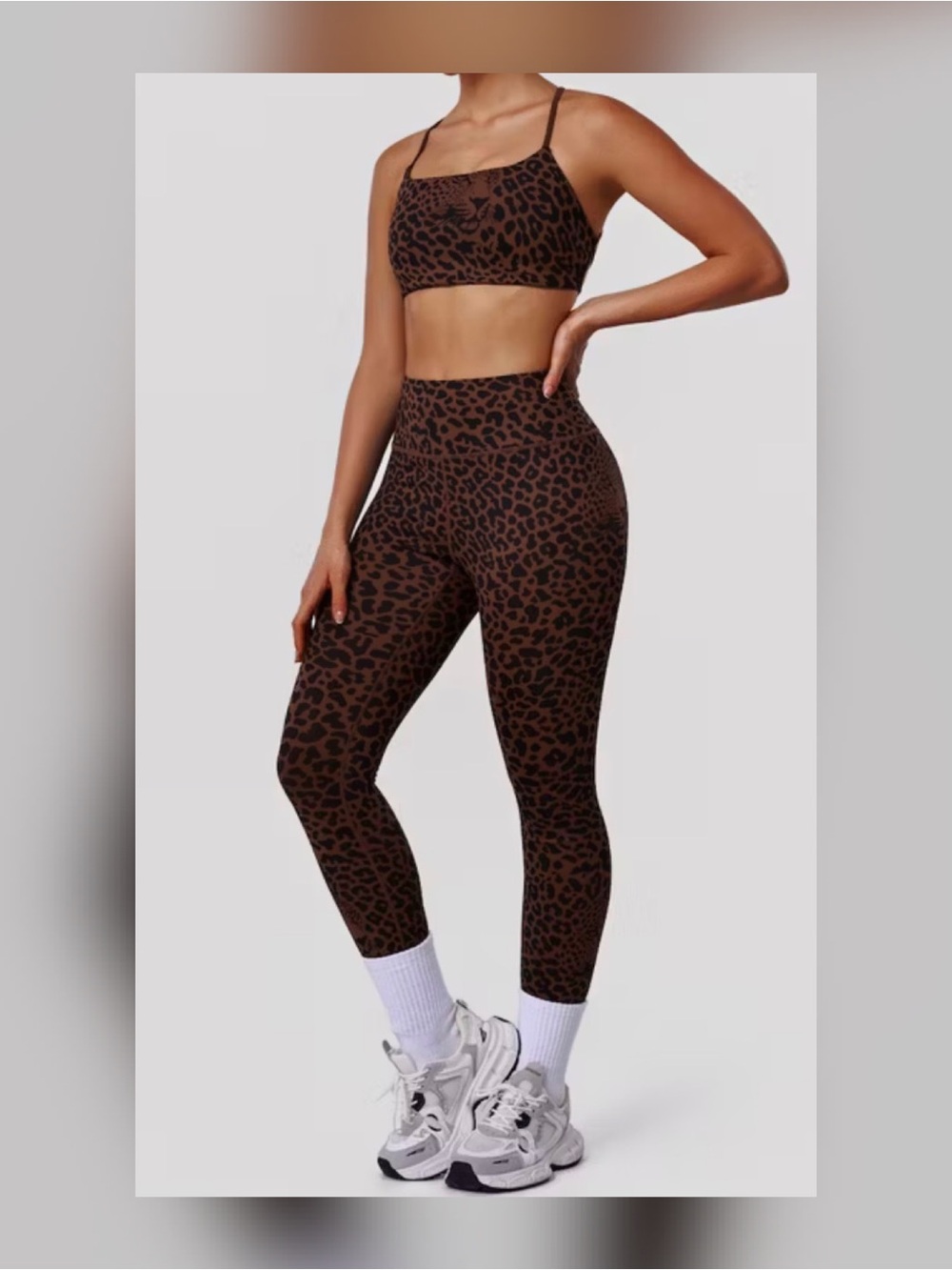 PINK Victoria’s Secret Leopard Relay High Rise Leggings NWT Medium - Picture 5 of 8